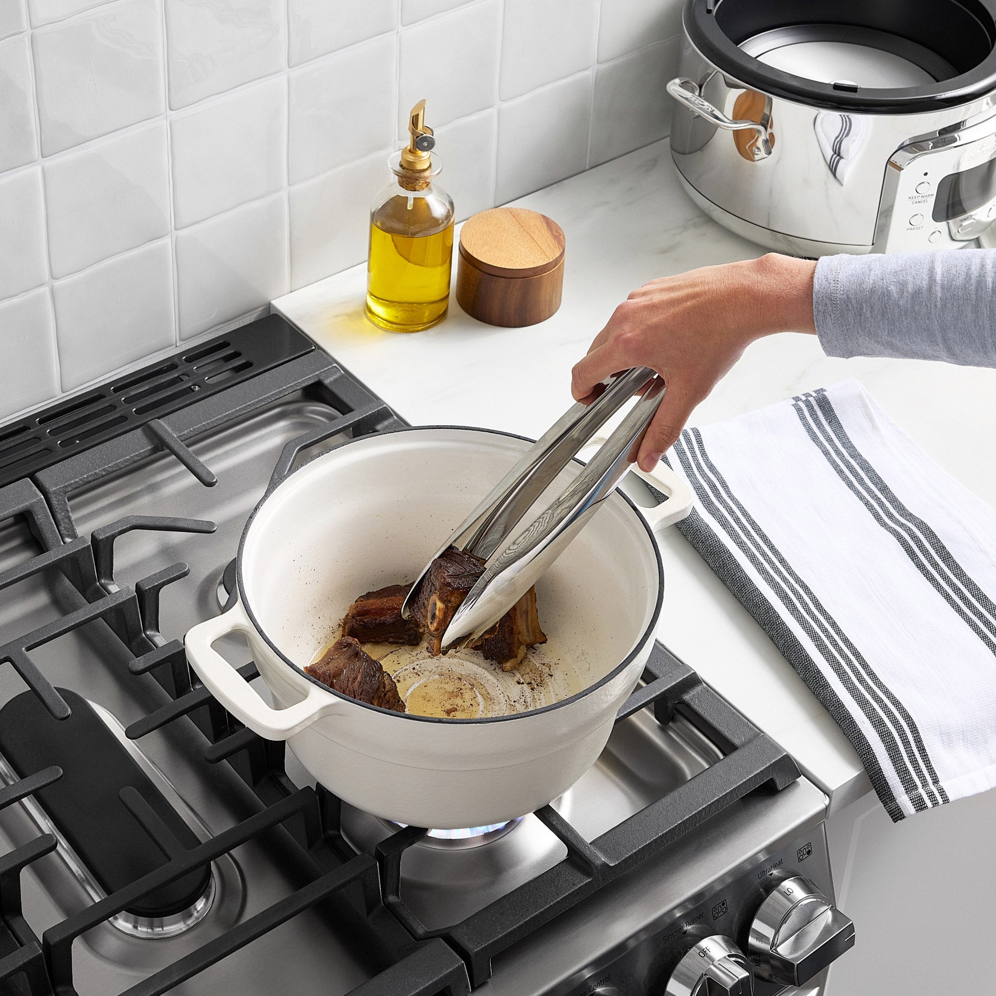 All-Clad 6-In-1 Digital Slow Cooker with Cast Iron Pot, 5 Quart